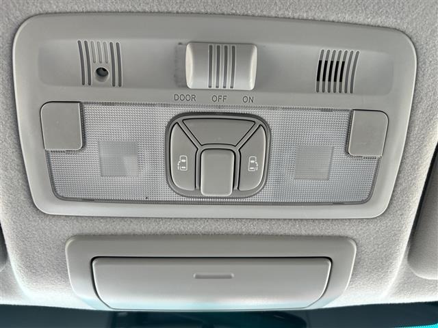 Toyota ESTIMA 2011 7172476-10
