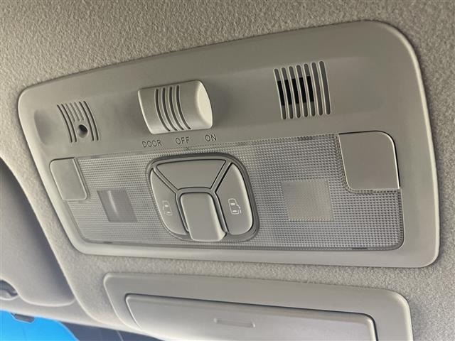 Toyota ESTIMA 2013 7172519-5