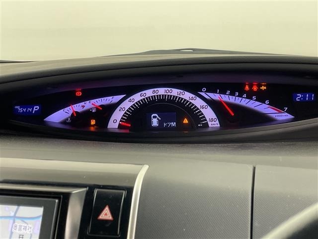 Toyota ESTIMA 2012 7172608-17