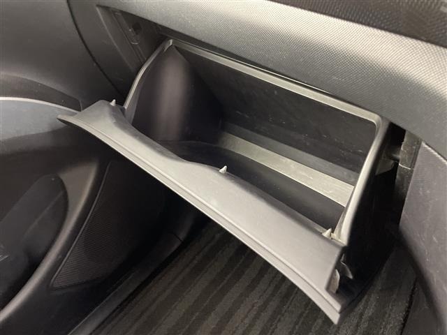 Toyota ESTIMA 2012 7172608-4