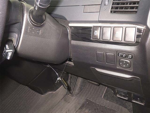 Toyota ESTIMA 2016 7172691-8