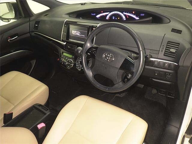 Toyota ESTIMA 2015 7172718-3
