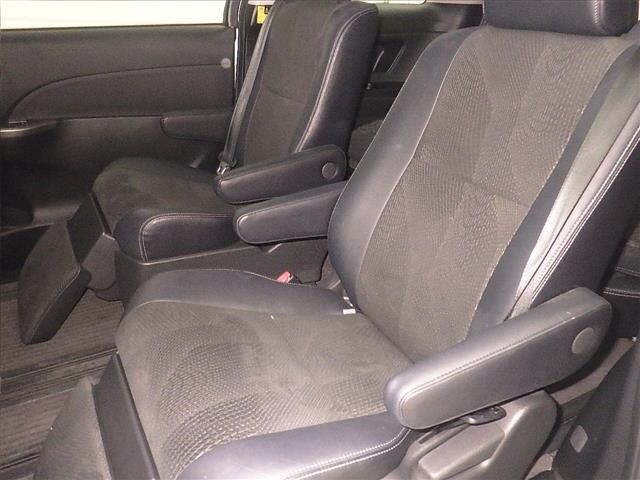 Toyota ESTIMA 2013 7172721-7