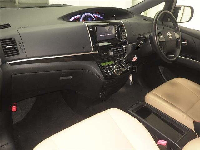 Toyota ESTIMA 2015 7172734-4