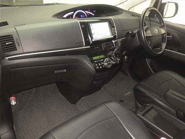 Toyota ESTIMA 2013 7172735-4