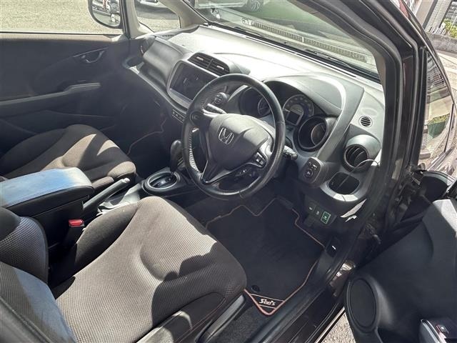 Honda FIT 2013 7181380-3
