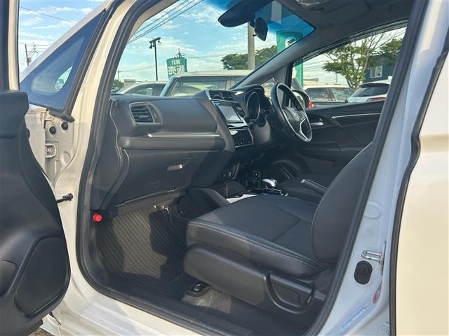 Honda FIT 2018 7181397-4