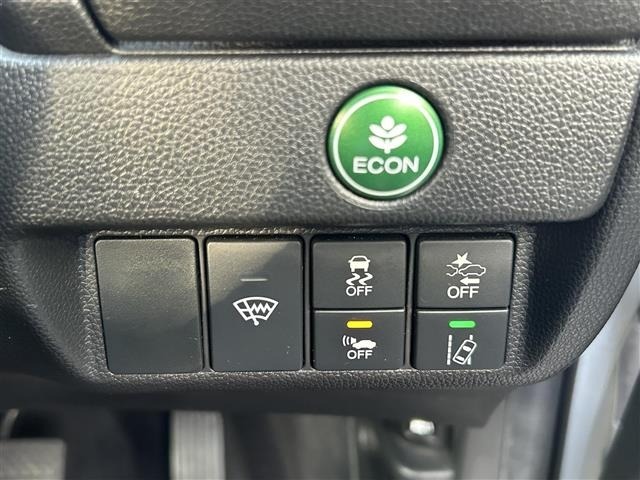 Honda FIT 2018 7181397-9