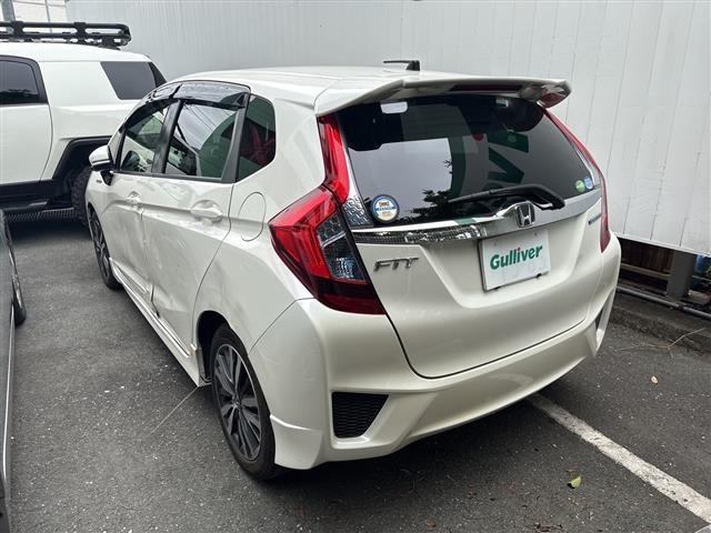 Honda FIT 2016 7181428-1