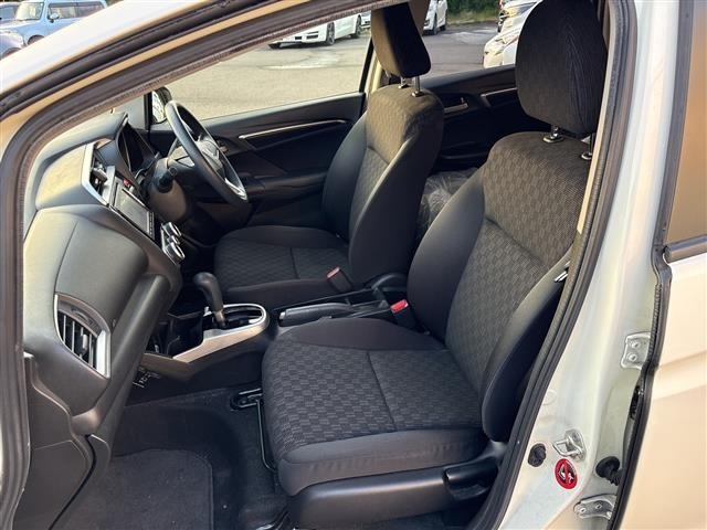 Honda FIT 2014 7181429-12