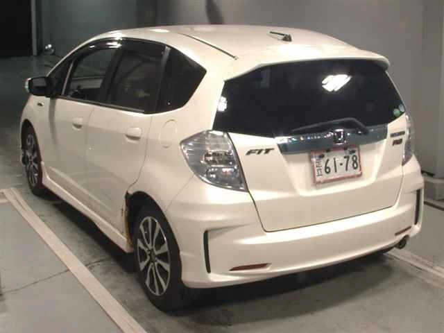 Honda FIT 2013 7181615-1
