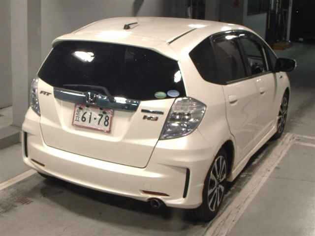 Honda FIT 2013 7181615-5