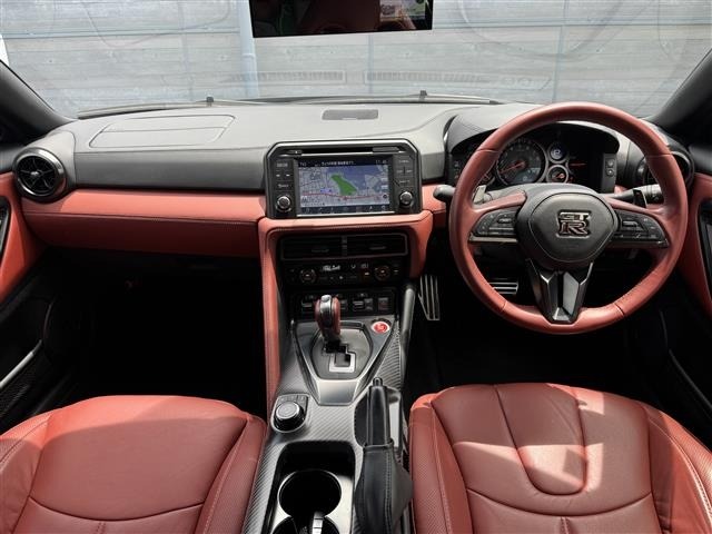 Nissan GT-R 2017 7182953-14
