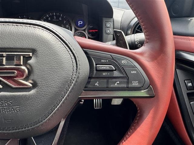 Nissan GT-R 2017 7182953-4