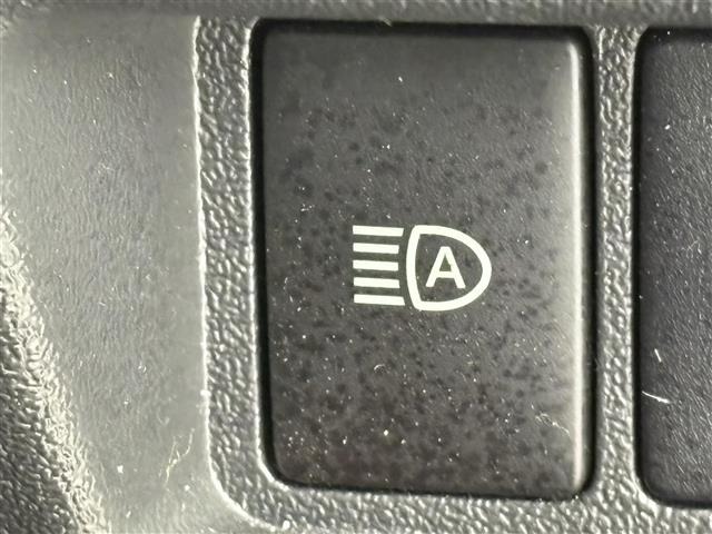 Toyota HIACE VAN 2022 7172086-1