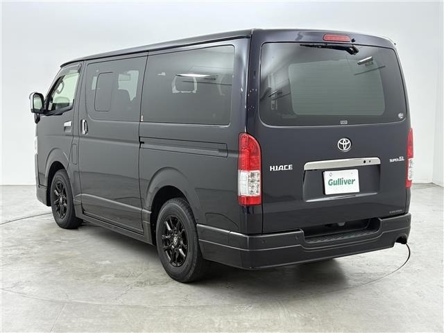 Toyota HIACE VAN 2022 7172086-4