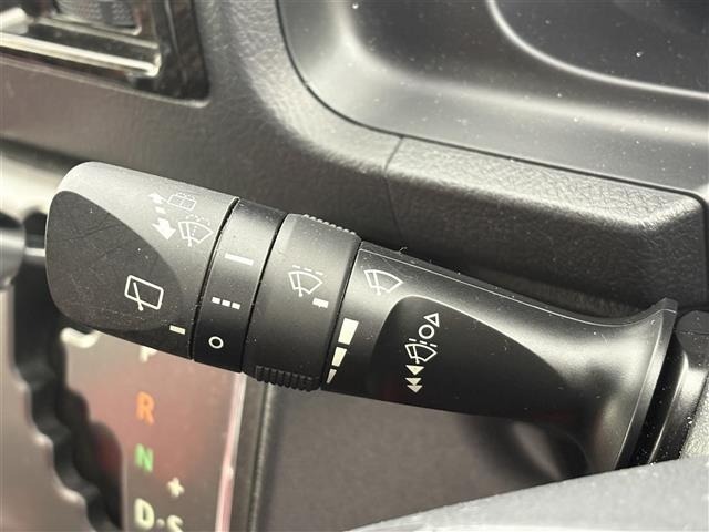 Toyota HIACE VAN 2022 7172086-6