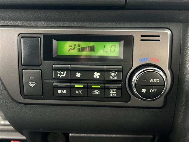 Toyota HIACE VAN 2022 7172097-3
