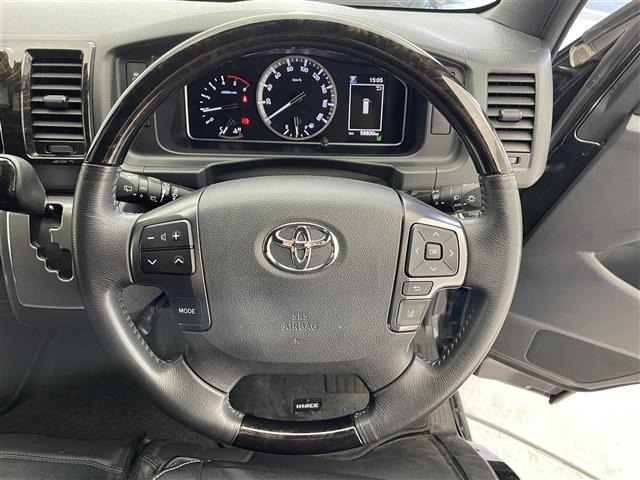 Toyota HIACE VAN 2020 7172098-3
