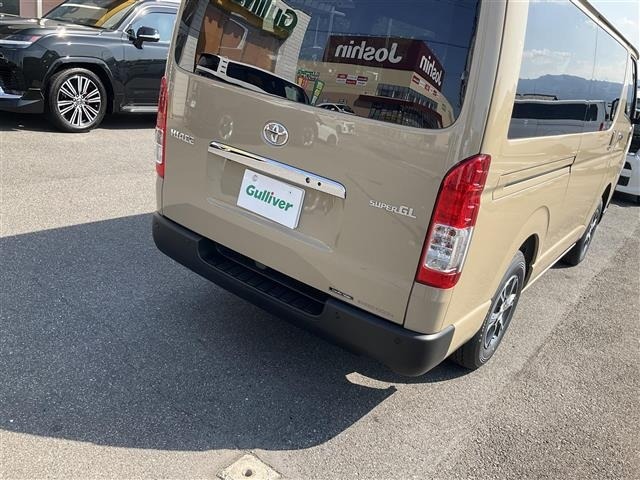 Toyota HIACE VAN 2026 7172101-7