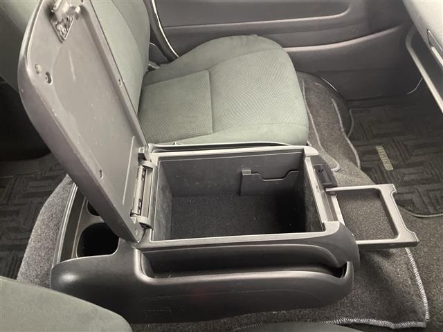 Toyota HIACE VAN 2023 7172110-2