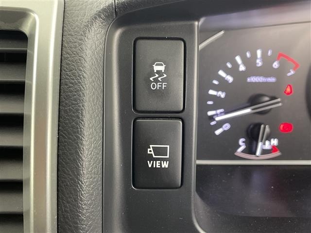 Toyota HIACE VAN 2023 7172110-7