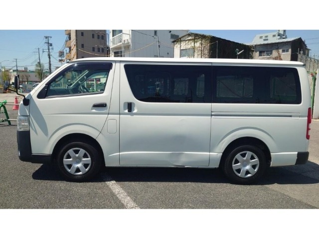 Toyota HIACE VAN 2016 7172165-3