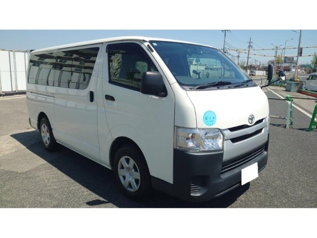Toyota HIACE VAN 2016 7172165-7