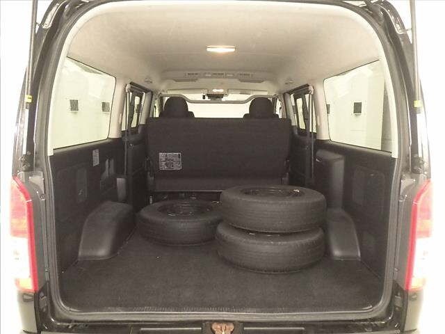 Toyota HIACE VAN 2019 7172245-7