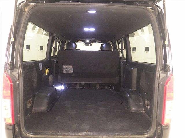 Toyota HIACE VAN 2021 7172985-7