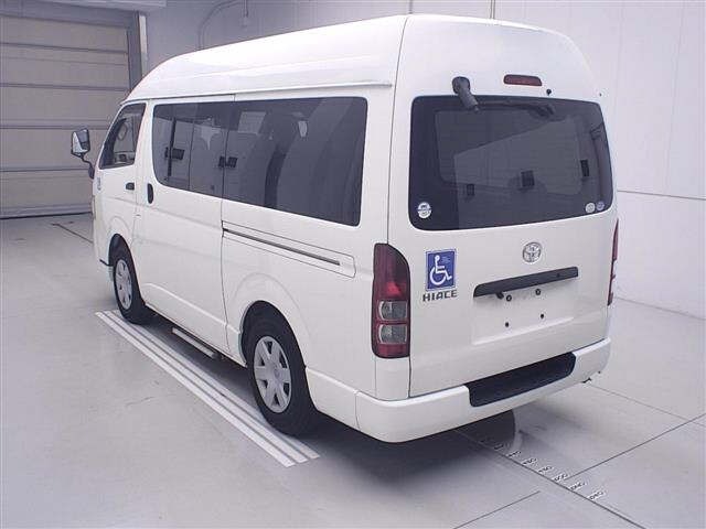 Toyota HIACE VAN 2013 7172989-1