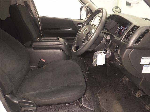 Toyota HIACE VAN 2021 7173017-5