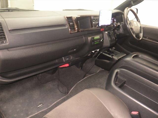 Toyota HIACE VAN 2018 7173028-4