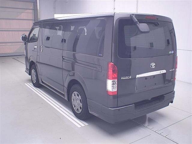 Toyota HIACE VAN 2018 7173038-1