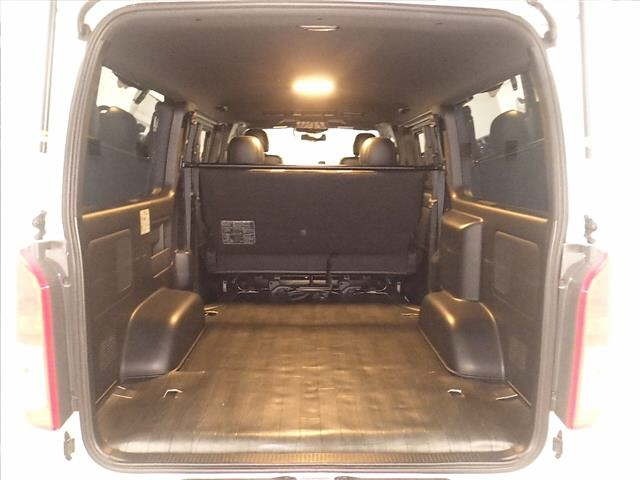Toyota HIACE VAN 2020 7173073-7