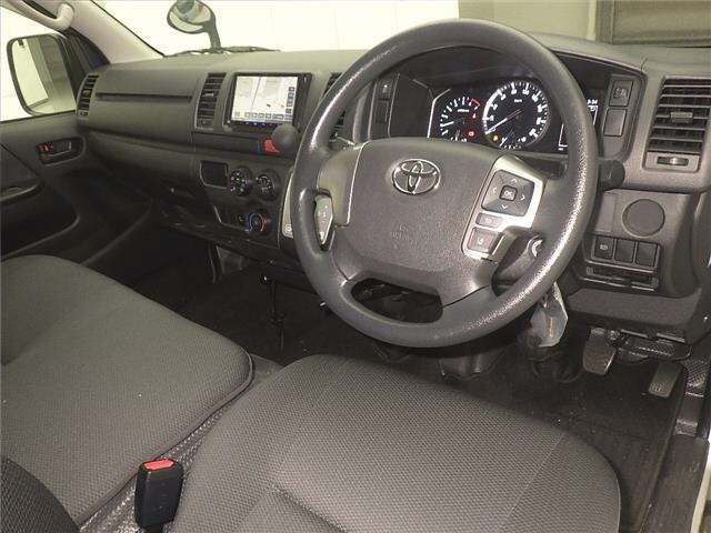 Toyota HIACE VAN 2021 7173103-3
