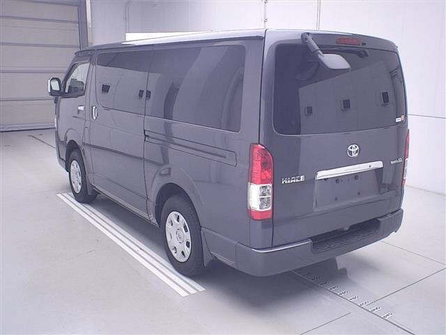 Toyota HIACE VAN 2021 7173119-1