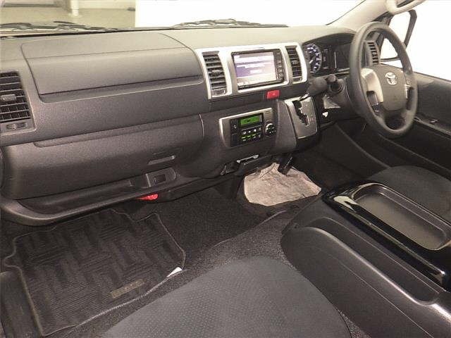Toyota HIACE VAN 2021 7173119-4