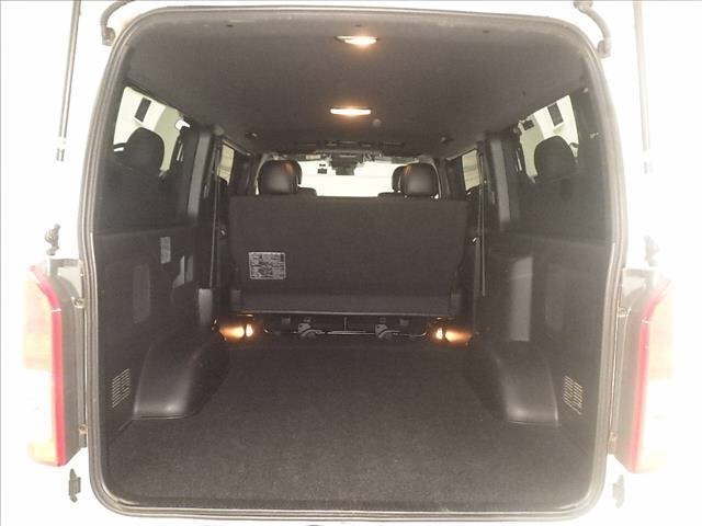Toyota HIACE VAN 2021 7173120-7