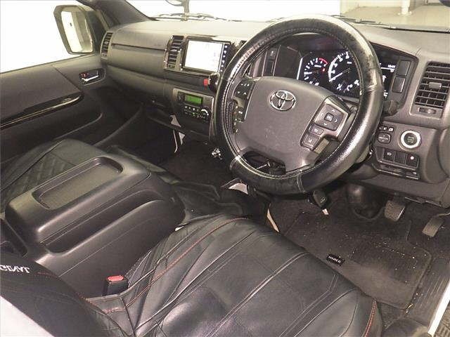 Toyota HIACE VAN 2020 7173141-3