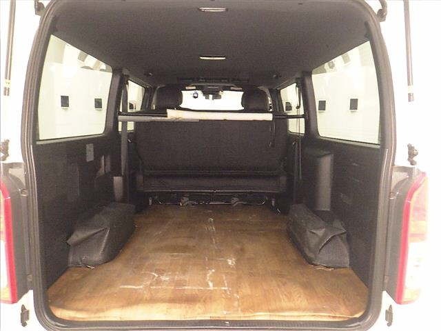Toyota HIACE VAN 2020 7173141-7