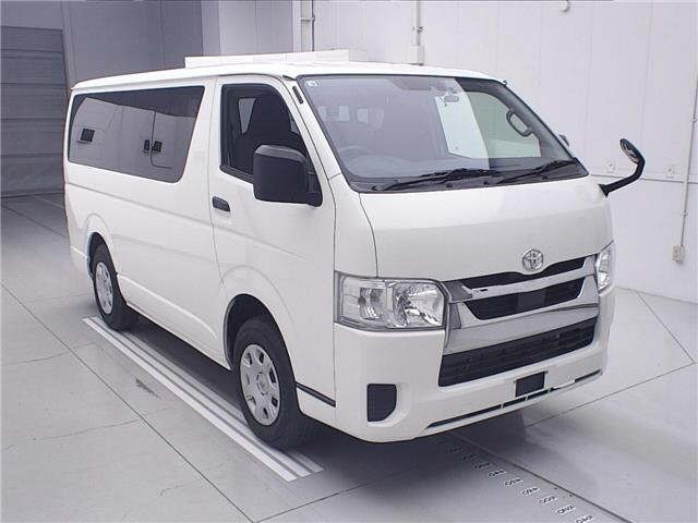 Toyota HIACE VAN 2020 7173150-0