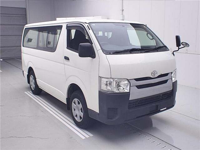 Toyota HIACE VAN 2016 7173171-0