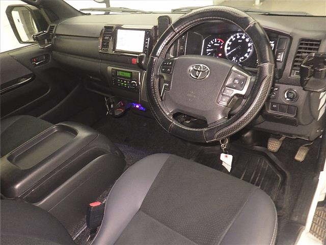 Toyota HIACE VAN 2021 7173172-3