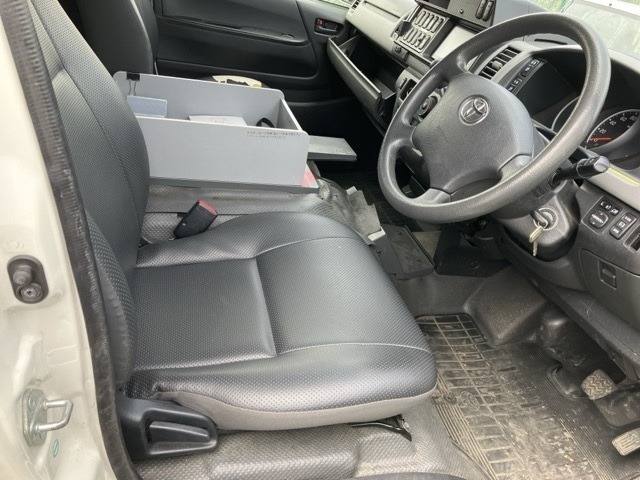 Toyota HIACE VAN 2013 7173441-8