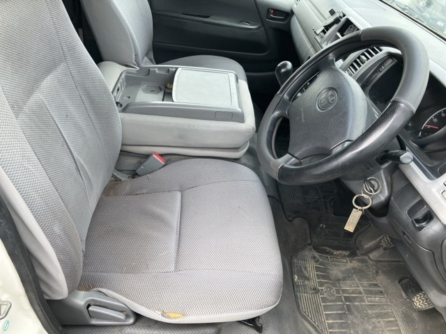 Toyota HIACE VAN 2005 7173458-8