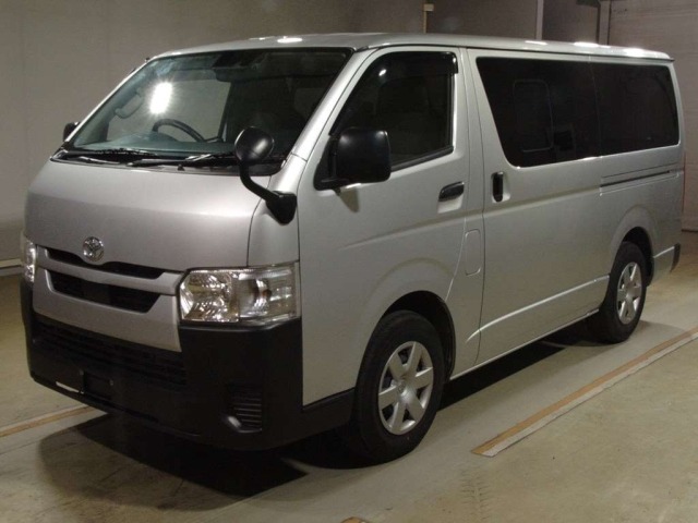 Toyota HIACE VAN 2023 7173487-0