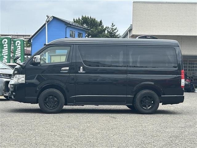 Toyota HIACE WAGON 2022 7179816-17