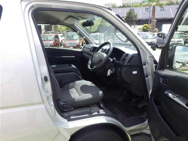 Toyota HIACE WAGON 2015 7179819-12