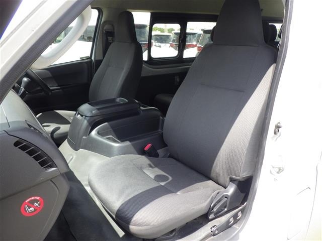 Toyota HIACE WAGON 2015 7179819-13